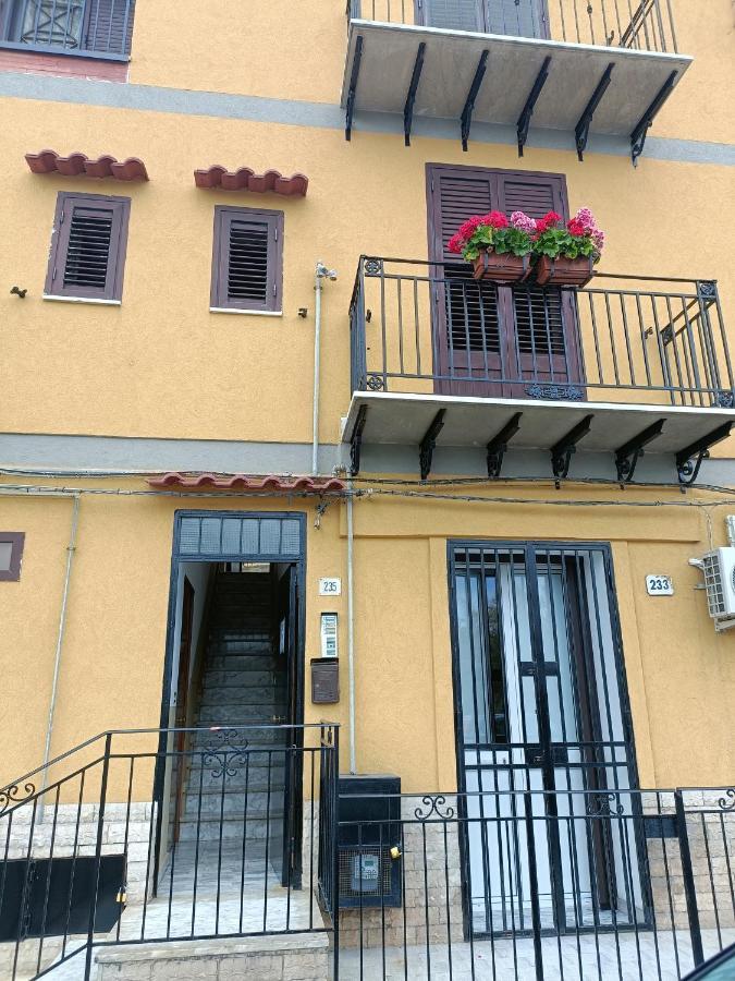 Nonno Pino Apartment Palermo Ngoại thất bức ảnh